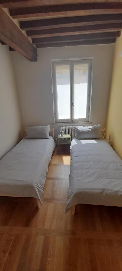 Claude Cozy Corner-apartment Apartment Parma